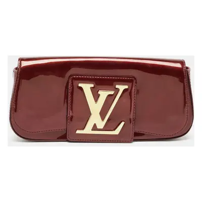 Louis Vuitton Amarante Vernis Sobe Clutch