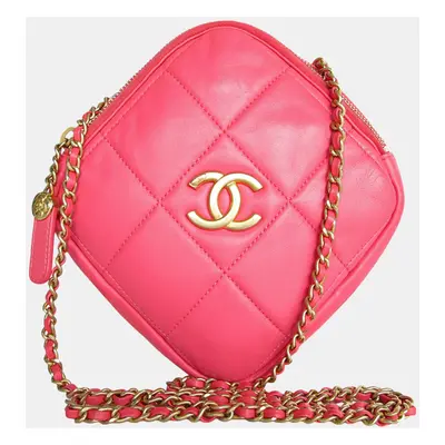 Chanel Pink Quilted Leather Diamond CC Shoulder Bag