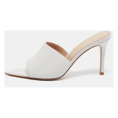 Gianvito Rossi White Leather Alise Mules Size