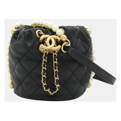 Chanel Black Leather Faux Pearl Chain Shoulder Bag