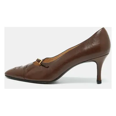 Chanel Brown Leather CC Cap Toe Pumps Size 39.5