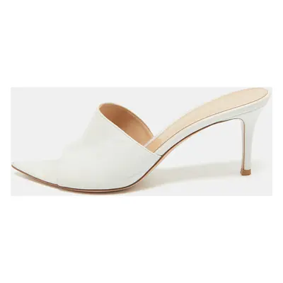 Gianvito Rossi White Leather Alise Mules Size