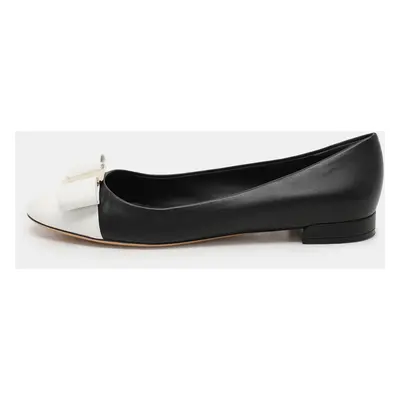 Salvatore Ferragamo Monochrome Leather Varina Ballet Flats Size 39.5