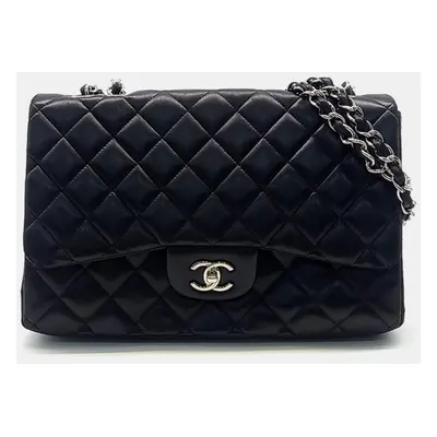 Chanel Classic Jumbo bag