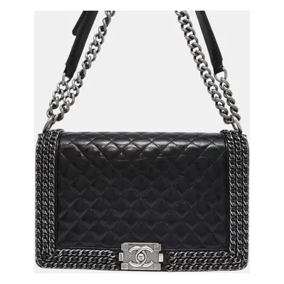 Chanel Black Shiny Calf Leather Boy Chanel Shoulder Bag Size