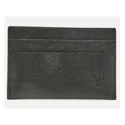 Louis Vuitton Black Taiga Leather Card Holder