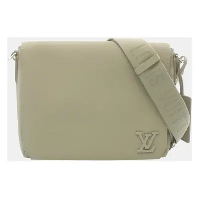 Louis Vuitton Green Leather Aerogram Take Off Lv Shoulder Bag