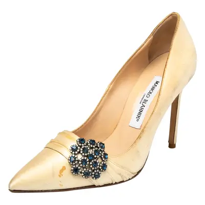 Manolo Blahnik Beige Satin Crystal Embellished Pointed Toe Pumps Size