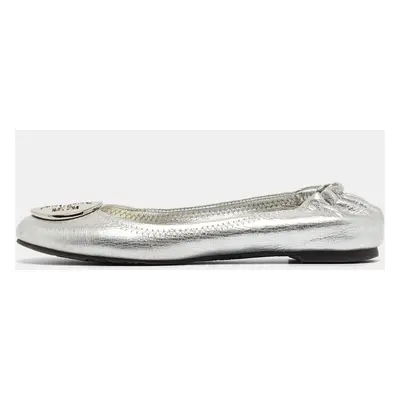 Tory Burch Silver Leather Reva Scrunch Ballet Flats Size