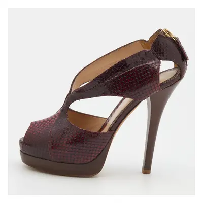 Fendi Burgundy Python Embossed Leather Strappy Peep Toe Platform Sandals Size