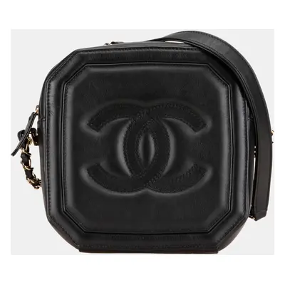 Chanel Black CC Quilted Lambskin Octagon Camera Case