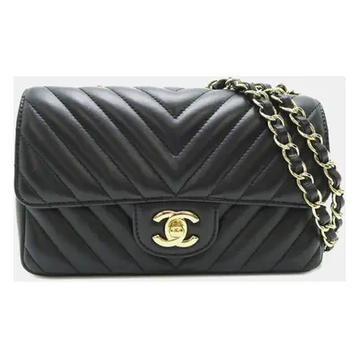 Chanel Lambskin Black Chevron Chain Shoulder Bag