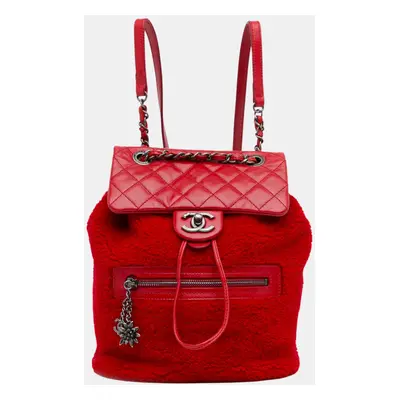 Chanel Red Small Shearling and Glazed Calfskin Mountain Backpack