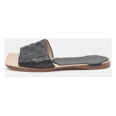 Bottega Veneta Black Quilted Leather Lido Flat Slides Size