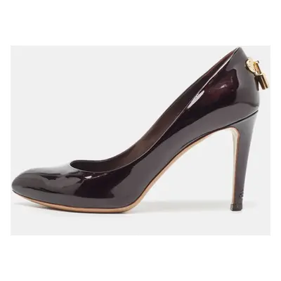 Louis Vuitton Dark Burgundy Patent Leather Lock It Pumps Size