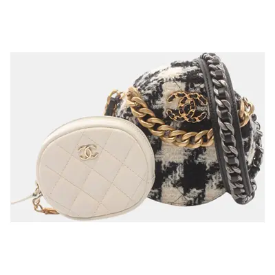 Chanel White/Black Tweed Round Clutch with Chain and Coin Purse