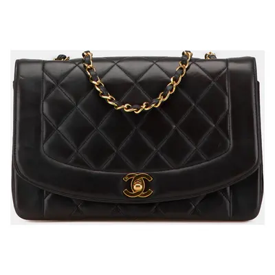 Chanel Black Medium Lambskin Diana Flap