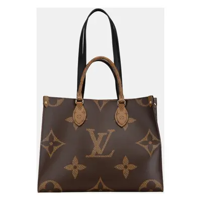 Louis Vuitton Brown Monogram Giant OnTheGo MM