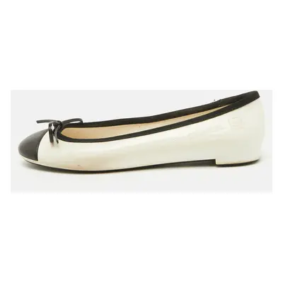 Chanel White/Black Rubber CC Cap Toe Bow Ballet Flats Size