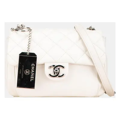 Chanel White Aged Calfskin Express Zip Around Flap Bag