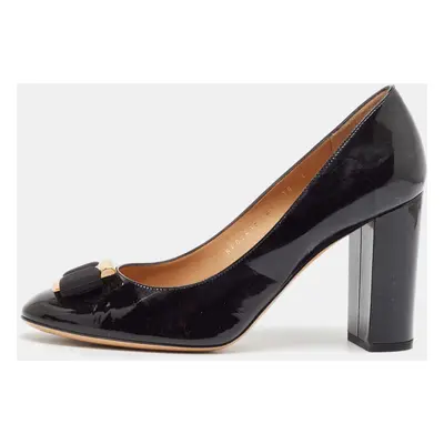 Salvatore Ferragamo Black Patent Leather Vara Bow Block Heel Pumps Size 40.5