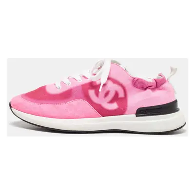 Chanel Pink Fabric and Suede Interlocking CC Low Top Sneakers Size