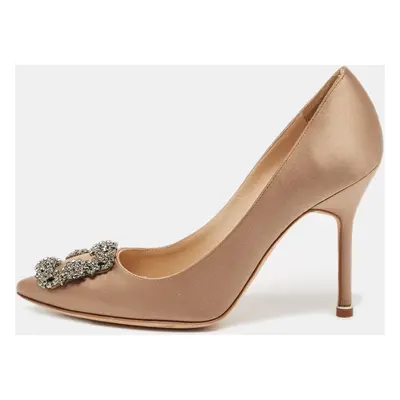 Manolo Blahnik Beige Satin Hangisi Pumps Size 37.5