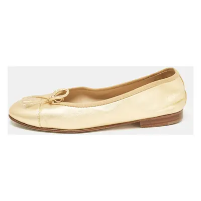 Chanel Gold Leather Cap Toe CC Bow Ballet Flats Size 35.5