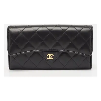 Chanel Black Quilted Leather Classic Flap Continental Wallet