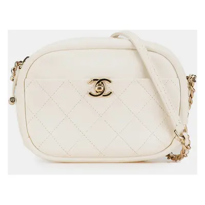 Chanel White Small Quilted Goatskin Casual Trip Camera Bag