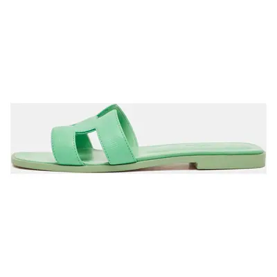 Hermes Green Leather Oran Flat Slides Size