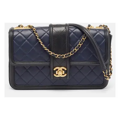 Chanel Navy Blue/Black Quilted Leather Elegant CC Shoulder Bag