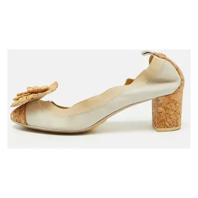 Chanel White/Beige Leather, Cork and Raffia Camellia CC Block Heel Pumps Size 37.5