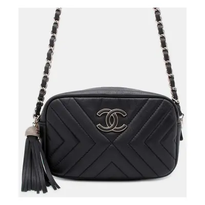 Chanel Black Leather Chevron Chain Shoulder Bag