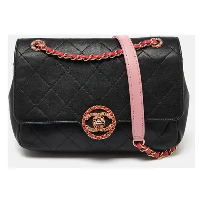 Chanel Black/Pink Quilted Leather CC Chain Logo Shoulder Bag