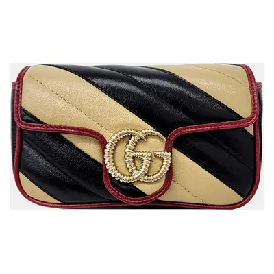 Gucci GG Marmont Super Mini Crossbody Bag