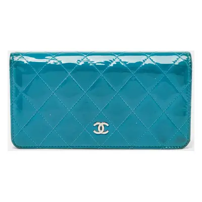 Chanel Teal Quilted Patent Leather Yen Wallet