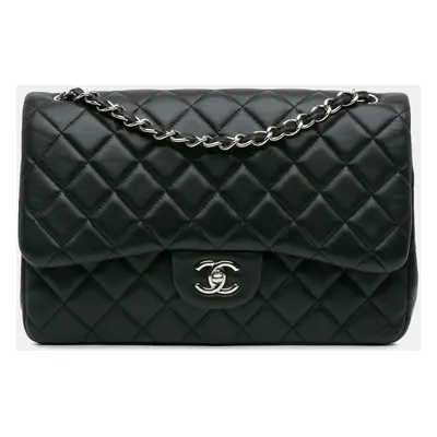 Chanel Black Jumbo Classic Lambskin Double Flap