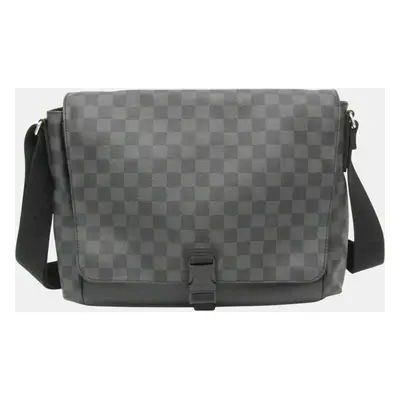 Louis Vuitton Damier Graphite Messenger MM Shoulder Bag