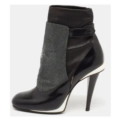 Fendi Black Texture leather and Leather Ankle Boots Size