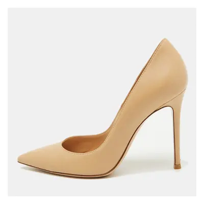 Gianvito Rossi Beige Leather Pointed Toe Pumps Size