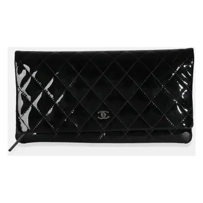 Chanel Black Quilted Patent Beauty CC Flap Clutch