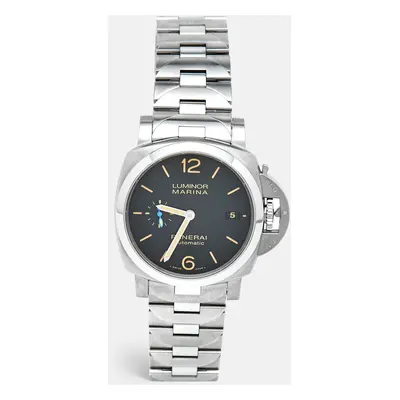 Panerai Black Stainless Steel Luminor Marina PAM00722 Men's Wristwatch