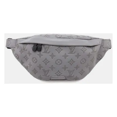 Louis Vuitton Gris Monogram Shadow PM Discovery Bumbag