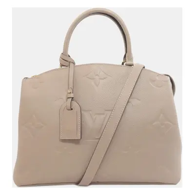 Louis Vuitton Beige Leather Grand Palais Handbag