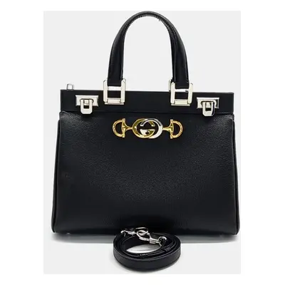 Gucci Black Leather Zumi Small Top Handle Bag