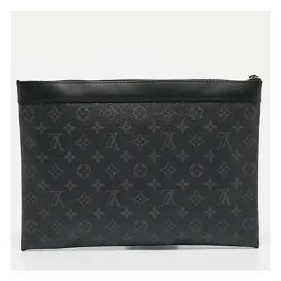 Louis Vuitton Monogram Eclipse Canvas Discovery GM Pochette