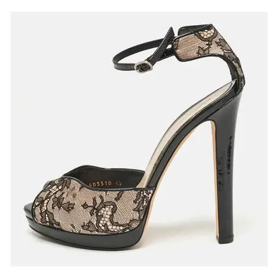 Alexander McQueen Beige/Black Lace and Patent Leather Peep Toe Pumps Size