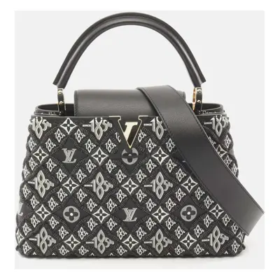 Louis Vuitton Black Leather Capucines MM Since Top Handle Bag