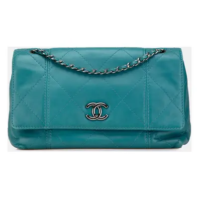 Chanel Green Medium Lambskin Soft Touch Flap